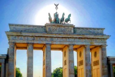 Berlin on Your Own - Round Trip Transportation from Warnemünde and Rostock Port Berlin on Your Own - Round Trip Transportation from Warnemünde and Rostock Port