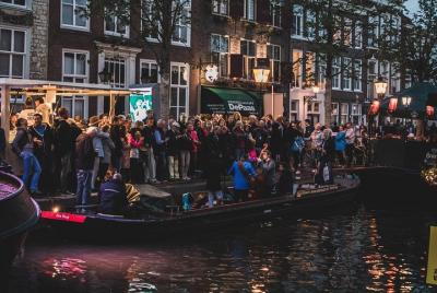 Private Airport Transfer: from The Hague to Rotterdam The Hague A Private Airport Transfer: from The Hague to Rotterdam The Hague A