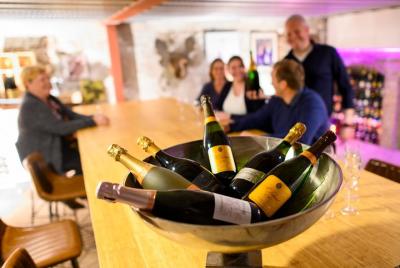 Champagne tasting Champagne tasting