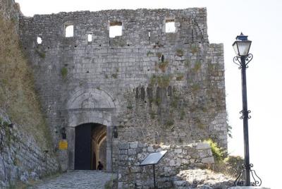 Rozafa Castle with a Private Guide