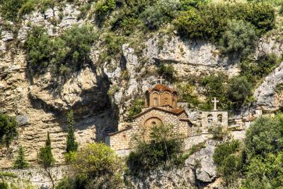Berat Full-Day Tour from Durrës with English Speaking Guide Berat Full-Day Tour from Durrës with English Speaking Guide