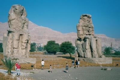 cheap trip -from hurghada to luxor , return and lunch