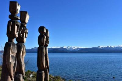 PATAGONIA INDIGENOUS PEOPLES: Tehuelche, Mapuche, canoe tribes PATAGONIA INDIGENOUS PEOPLES: Tehuelche, Mapuche, canoe tribes
