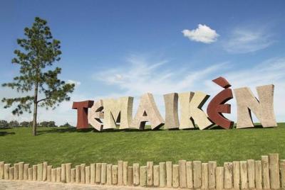 From Buenos Aires: Temaiken Biopark with Transfer and Tickets From Buenos Aires: Temaiken Biopark with Transfer and Tickets