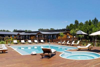 A New Way to Relax from the City in an Island at Tigre Delta A New Way to Relax from the City in an Island at Tigre Delta