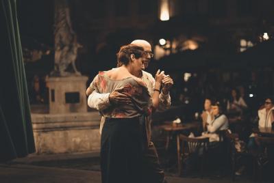 Milonga Dance Lesson and Tango History Tour Milonga Dance Lesson and Tango History Tour