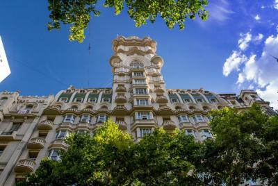 Buenos Aires Walking Tour and Palacio Barolo Buenos Aires Walking Tour and Palacio Barolo