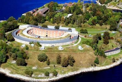 Private Oslo Tour: City Views, Nature and Oscarsborg Fortress Private Oslo Tour: City Views, Nature and Oscarsborg Fortress