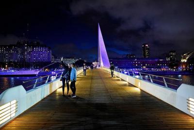 Private Tour Discovering Buenos Aires Night View Private Tour Discovering Buenos Aires Night View