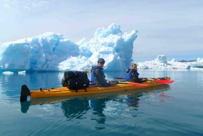 Kayak experience through the Perito Moreno Glacier and walk on footbridges Kayak experience through the Perito Moreno Glacier and walk on footbridges