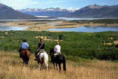 Nibepo Aike Ranch Day and Horseback Riding from el Calafate Nibepo Aike Ranch Day and Horseback Riding from el Calafate