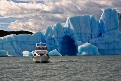 Estancia Cristina Full-Day Trip from El Calafate with Lunch Estancia Cristina Full-Day Trip from El Calafate with Lunch