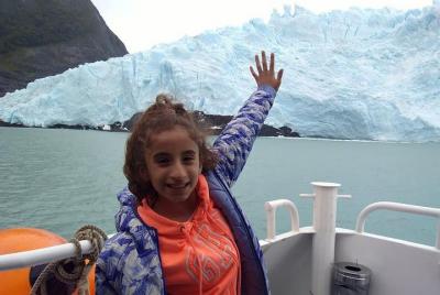 Moreno Glacier visits walkways with Guide Moreno Glacier visits walkways with Guide