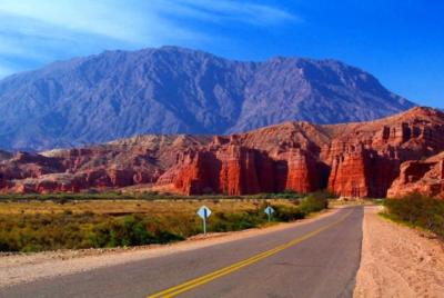 Cafayate, Vineyards and Calchaquies Valleys Tour from Salta Cafayate, Vineyards and Calchaquies Valleys Tour from Salta