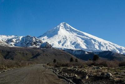 Crossing Pucón and Villarrica Volcano from San Martín de Los Ande Crossing Pucón and Villarrica Volcano from San Martín de Los Ande