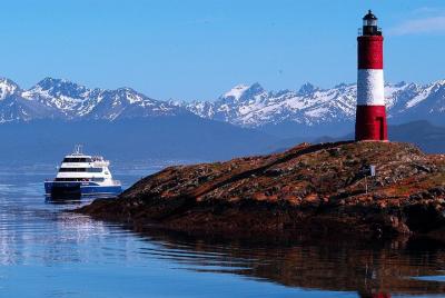Sailing Experience at Beagle Channel on a Catamaran Sailing Experience at Beagle Channel on a Catamaran