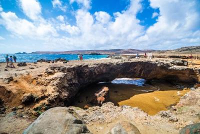 Aruba Island Sightseeing Tour Plus Arashi Beach Visit Aruba Island Sightseeing Tour Plus Arashi Beach Visit