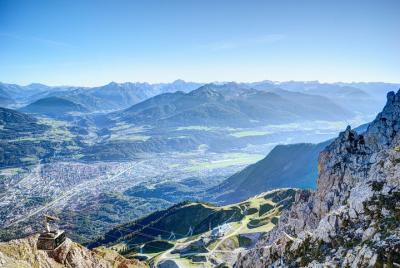 Top of Innsbruck (Cable Car Roundtrip) Top of Innsbruck (Cable Car Roundtrip)