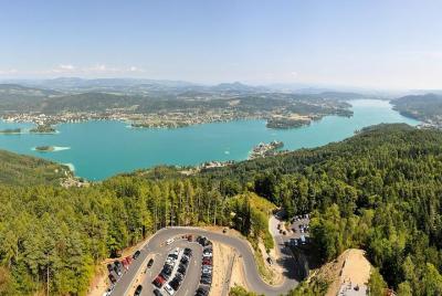 Klagenfurt Private Walking Tour with Professional Guide Klagenfurt Private Walking Tour with Professional Guide