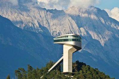 Bergisel Ski-Jump Area, private Tour + Tickets Bergisel Ski-Jump Area, private Tour + Tickets