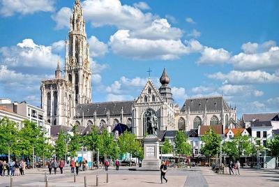 Discover Antwerp with this Fun & Interactive City Game Discover Antwerp with this Fun & Interactive City Game
