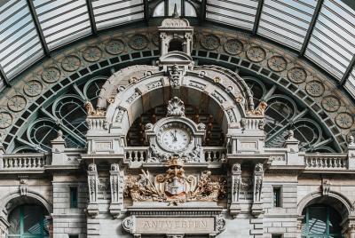 Private Airport Transfer: from Antwerp to Brussels Airport (BRU) Private Airport Transfer: from Antwerp to Brussels Airport (BRU)