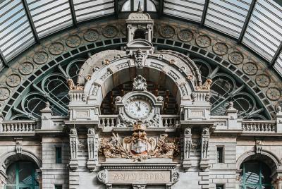 Private Airport Transfer: Antwerp Airport (ANR) to Antwerp Private Airport Transfer: Antwerp Airport (ANR) to Antwerp