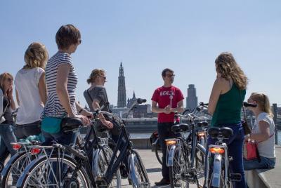 3-Hour Antwerp Bike Tour 3-Hour Antwerp Bike Tour