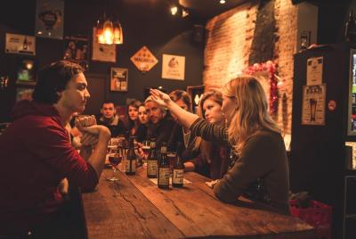 Discover Bruges beer with a chocolate pairing by a young local Discover Bruges beer with a chocolate pairing by a young local
