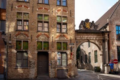 Artistic Bruges on a Private Tour with a local Artistic Bruges on a Private Tour with a local
