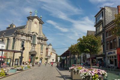 Mechelen Small-Group Walking Tour with Lunch or Dinner Mechelen Small-Group Walking Tour with Lunch or Dinner