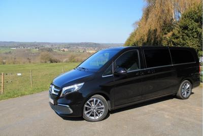 Shuttles to or from the station or the airport Shuttles to or from the station or the airport
