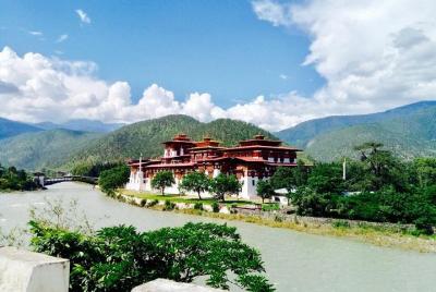 Short Tour to Explore Beauty of Bhutan