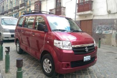 Private Transfer From Hotel to Bus Station in La Paz City 
