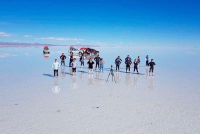 Uyuni Salt Flats Full Day - English Speaking Guide
