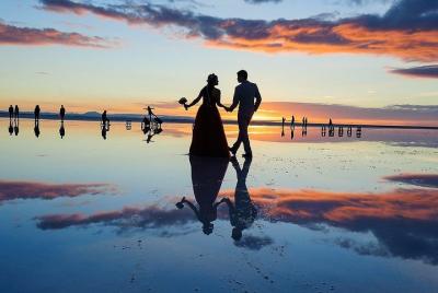 Salar De Uyuni. Classic Full Day. Spanish Driver/Guide Salar De Uyuni. Classic Full Day. Spanish Driver/Guide