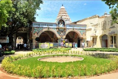 Visit Brihadeeswara Temple, Saraswati Library, Palace And Gallery In Thanjavur  Visit Brihadeeswara Temple, Saraswati Library, Palace And Gallery In Thanjavur