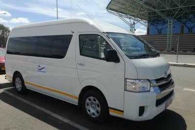 Victoria Falls Airport Transfers/Shuttles to Victoria Falls Hote  Victoria Falls Airport Transfers/Shuttles to Victoria Falls Hote