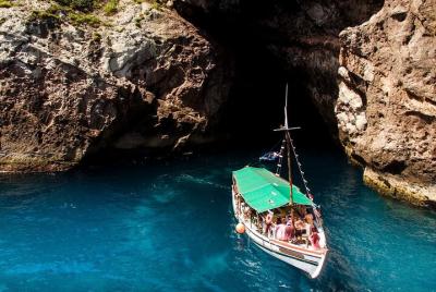 Boat Tour in Arraial do Cabo from Buzios with Lunch Boat Tour in Arraial do Cabo from Buzios with Lunch