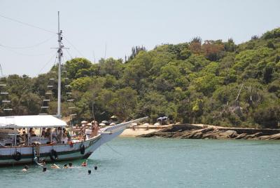 Búzios Full day: Boat and Trolley Tour with Lunch from Búzios Búzios Full day: Boat and Trolley Tour with Lunch from Búzios