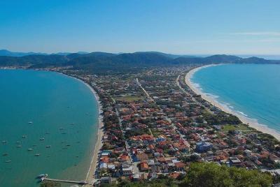 City Tour Bombinhas Executive Van - By Zimbros Ecotour