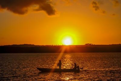 Sunset at Praia do Jacaré to the sound of Ravel Sunset at Praia do Jacaré to the sound of Ravel's Bolero