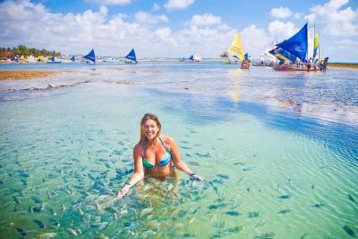Walk to the famous beach of Porto de Galinhas - Leaving Maceió by Walk to the famous beach of Porto de Galinhas - Leaving Maceió by