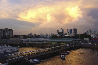 Shared Round-Trip Transfer: Eduardo Gomes International Airport Shared Round-Trip Transfer: Eduardo Gomes International Airport