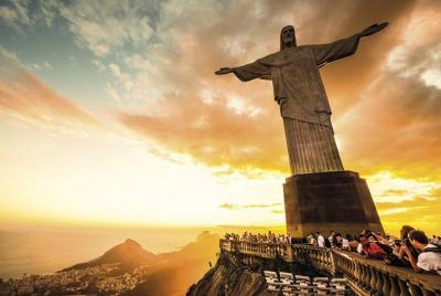 CITY TOUR + CRISTO REDENTOR (Ascending Train to Christ)