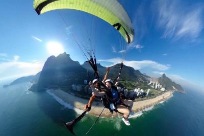Experience Hang Gliding or Paragliding in Rio Experience Hang Gliding or Paragliding in Rio