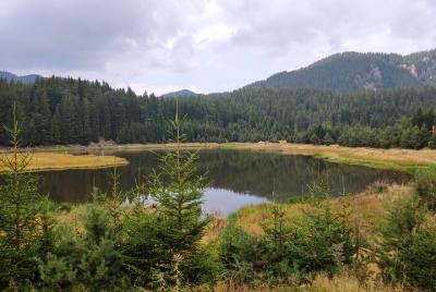 Self-Guided Hiking Tour of the Smolyan Lakes