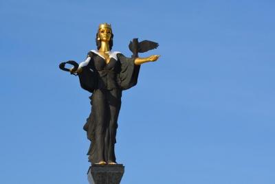 Private Sofia Tour with Unique Local Food & Drinks Experience