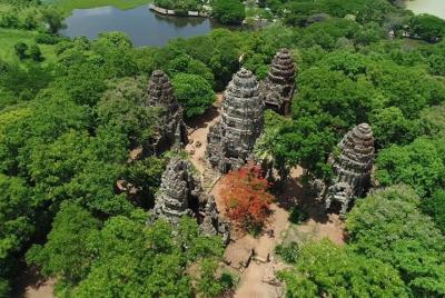 Full-Day Battambang with a local Tuk Tuk Tours  Full-Day Battambang with a local Tuk Tuk Tours