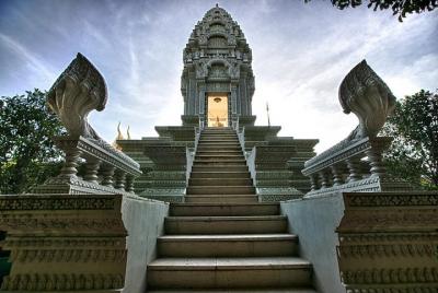 Phnom Penh Small Group City Tour, Silver Pagoda,Genocide Museum,  Phnom Penh Small Group City Tour, Silver Pagoda,Genocide Museum,